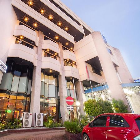 Adika Hotel Bahtera Klandasan Kecil Exterior foto